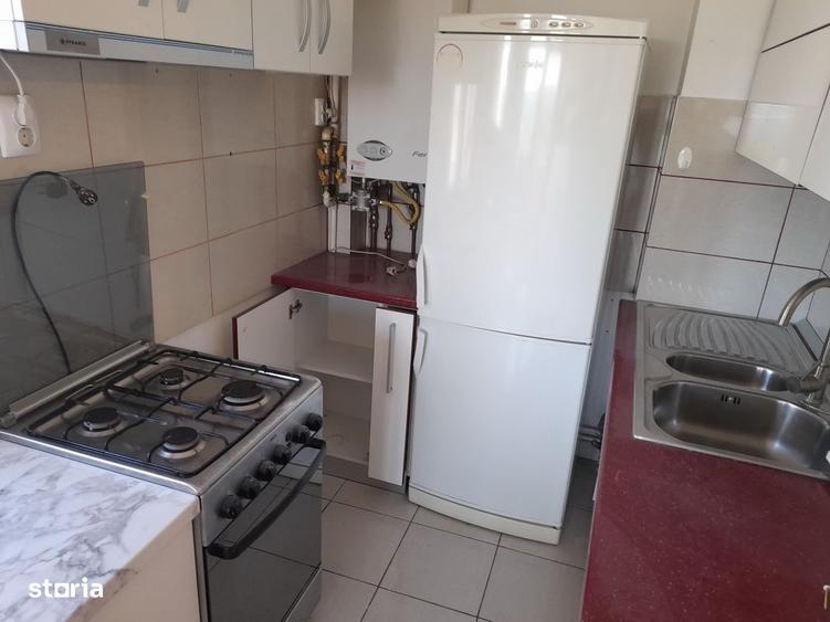 Apartament cu 2 camere în Micro 6