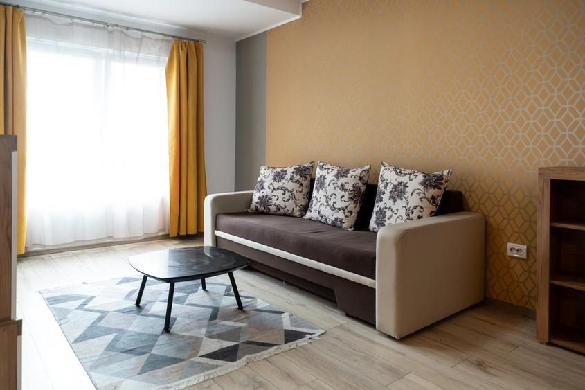 Apartament cu 2 camere semidecomandat în Bună Ziua
