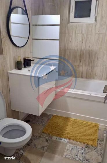 Apartament cu 2 camere decomandat în Rovine