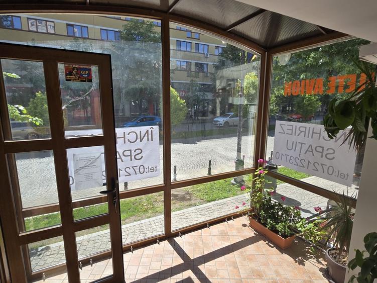 Spațiu comercial, de 56 mp, în Albești