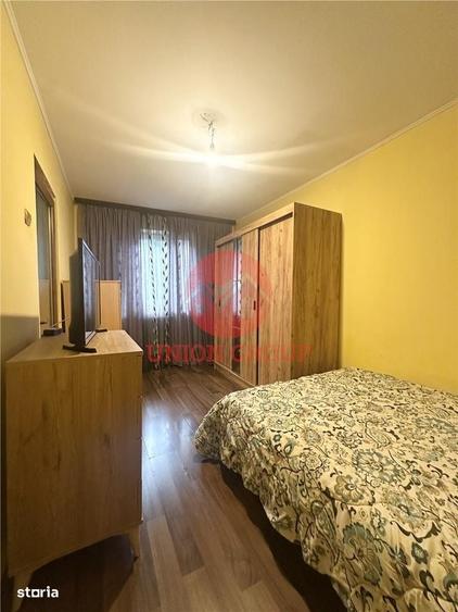 Apartament cu 2 camere semidecomandat în Casa de Cultură