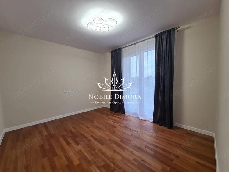 Casă cu 5 camere cu Teren 796 Mp în Ghiroda