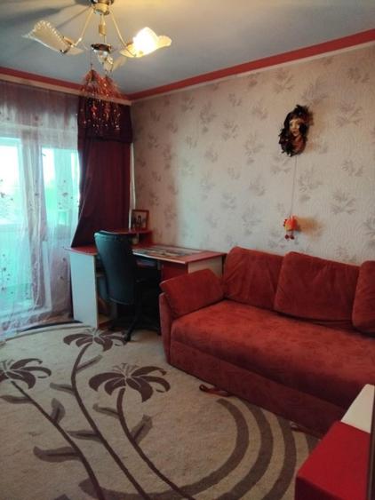 Apartament cu 3 camere semidecomandat, mobilat în Ultracentral