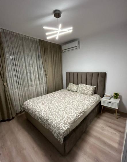 Apartament cu 2 camere semidecomandat, mobilat în Tomis I