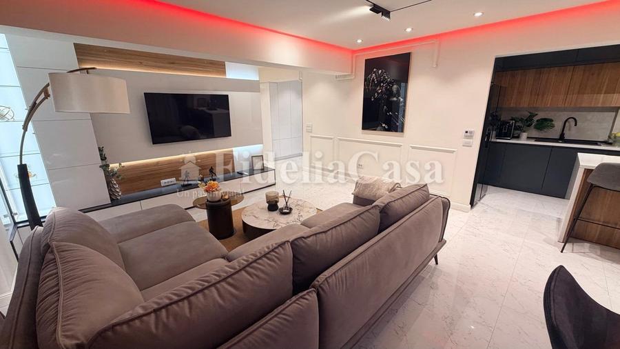 Apartament cu 3 camere decomandat în Valea Lupului