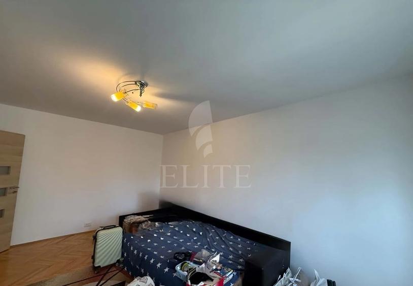 Apartament 3 camere în zona STRAZII BUCURESTI - 6
