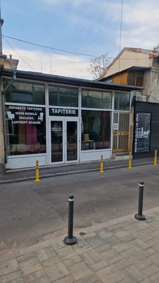 Casă cu 8 camere cu Teren 220 Mp în Calea Victoriei