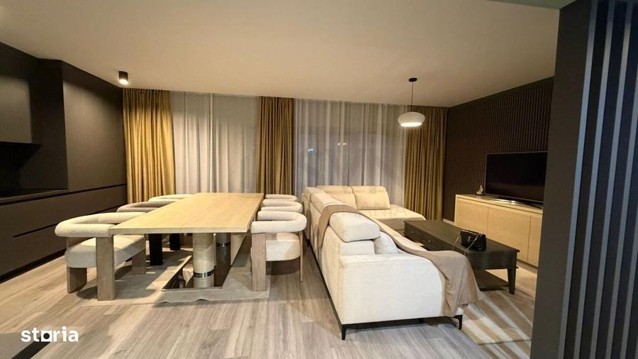 Apartament cu 4 camere în Central — fotografia 3
