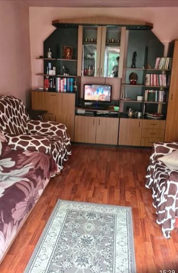 Garsonieră semidecomandată în Comuna din Paris