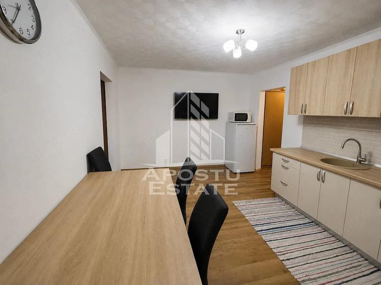 Apartament cu 2 camere semidecomandat în Soarelui