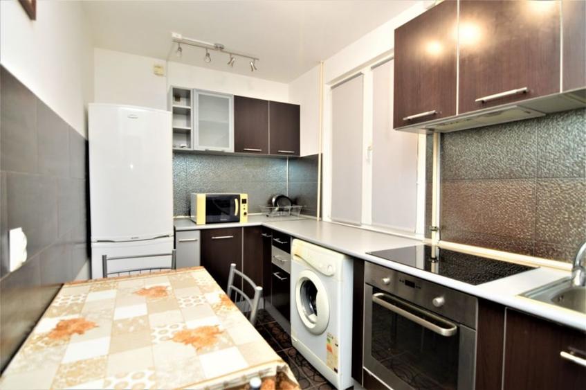 Apartament cu 2 camere decomandat, mobilat în Unirii