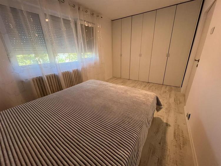 Apartament cu 2 camere semidecomandat în Podu Roș