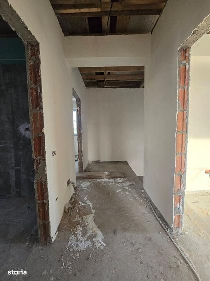 Casă cu 4 camere cu Teren 350 Mp în Central
