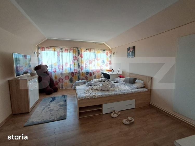 Casă cu 5 camere cu Teren 1260 Mp în Central