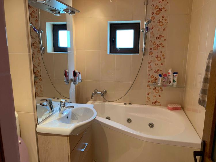 Apartament cu 2 camere decomandat în Fălticeni