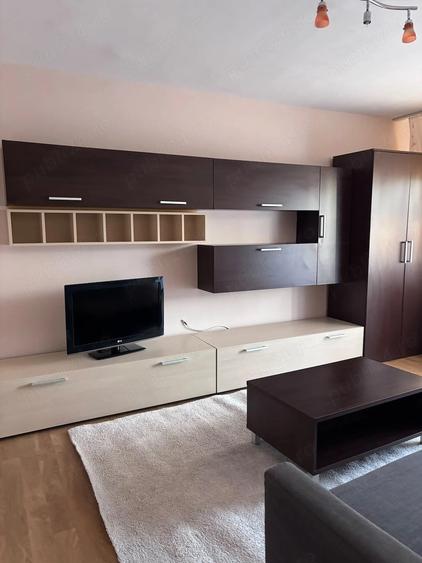 Apartament cu 2 camere decomandat în Soarelui