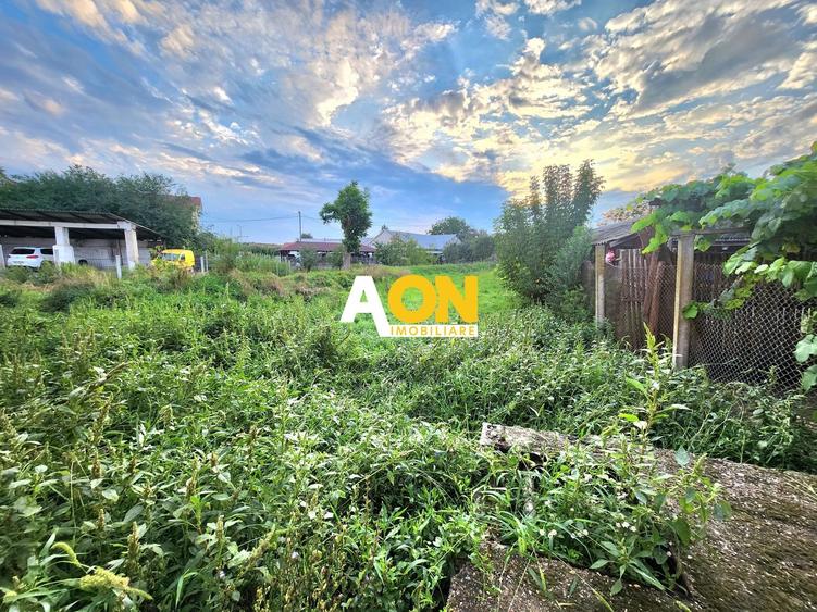 Casă individuală cu 4 camere cu Teren 450 Mp în Periferie