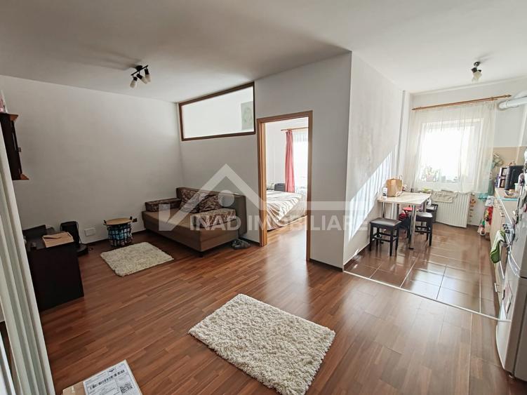 Apartament cu 2 camere situat in zona Semicentrala pe Strada Paris - 1