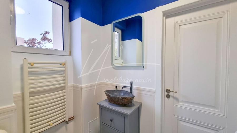 Apartament cu 2 camere semidecomandat, mobilat în Sala Palatului