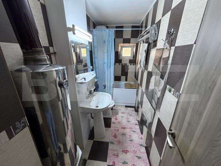 Apartament cu 2 camere decomandat, mobilat în Abrud