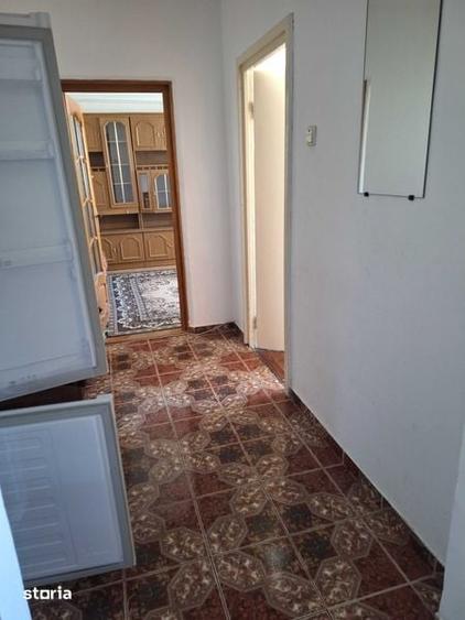 Pf inchiriez 2 CD zona Alexandru bulevard - 4