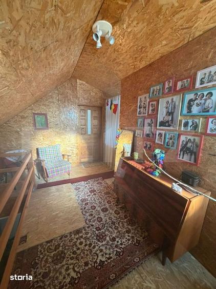 Casă cu 4 camere cu Teren 2200 Mp în Mitocu Dragomirnei