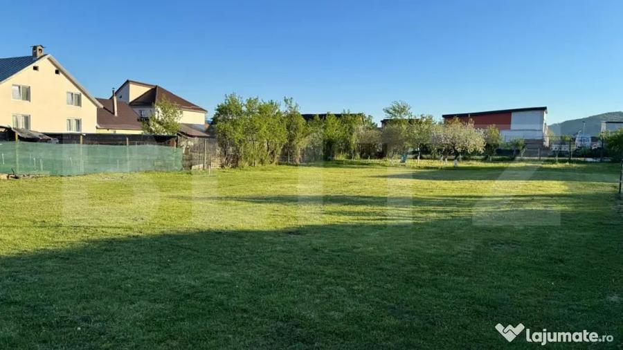Teren intravilan de vanzare, 1500 mp - Bistrita - Parcelabil - 2