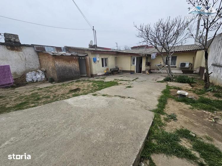 Casă cu 4 camere cu Teren 254 Mp în Giulești