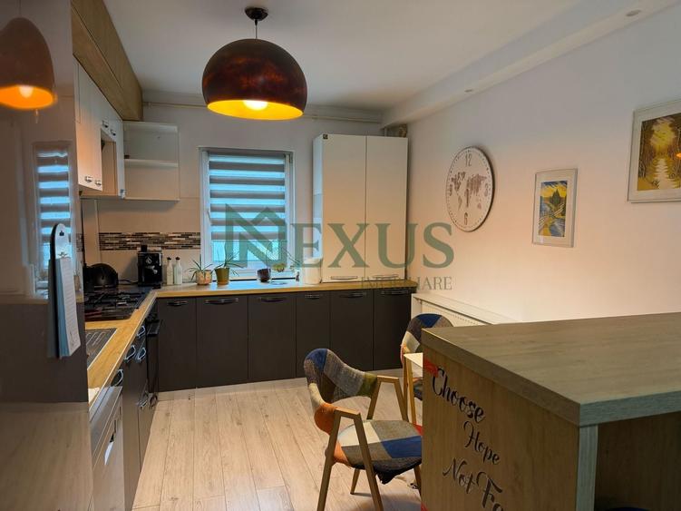 Apartament cu 2 camere semidecomandat, mobilat în Bistrița Lac