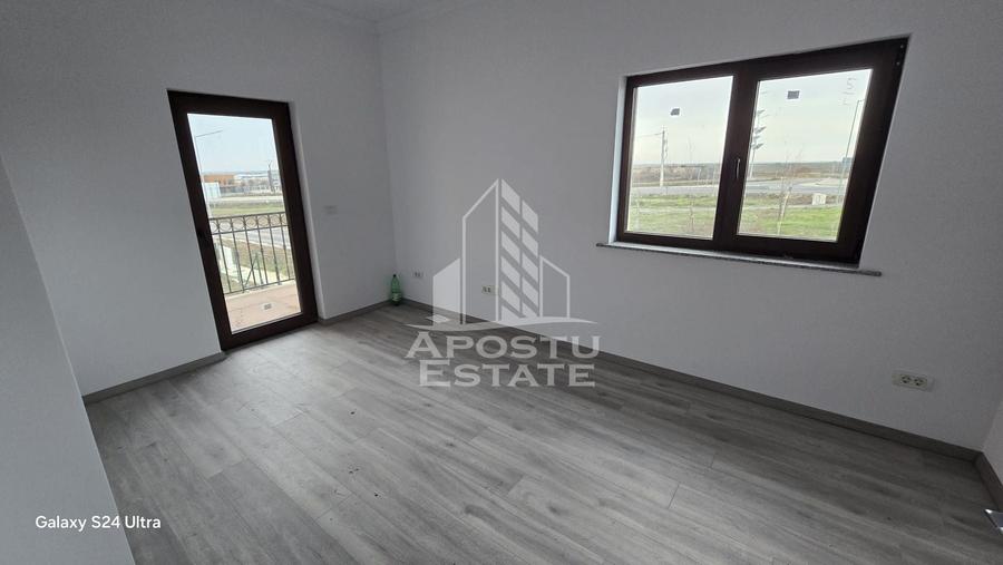 Duplex cu 5 camere cu Canalizare în Giarmata