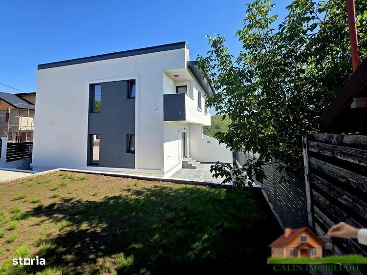 Casă cu 4 camere în Rediu