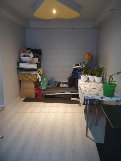 Casă individuală cu 5 camere cu Teren 371 Mp în Berceni