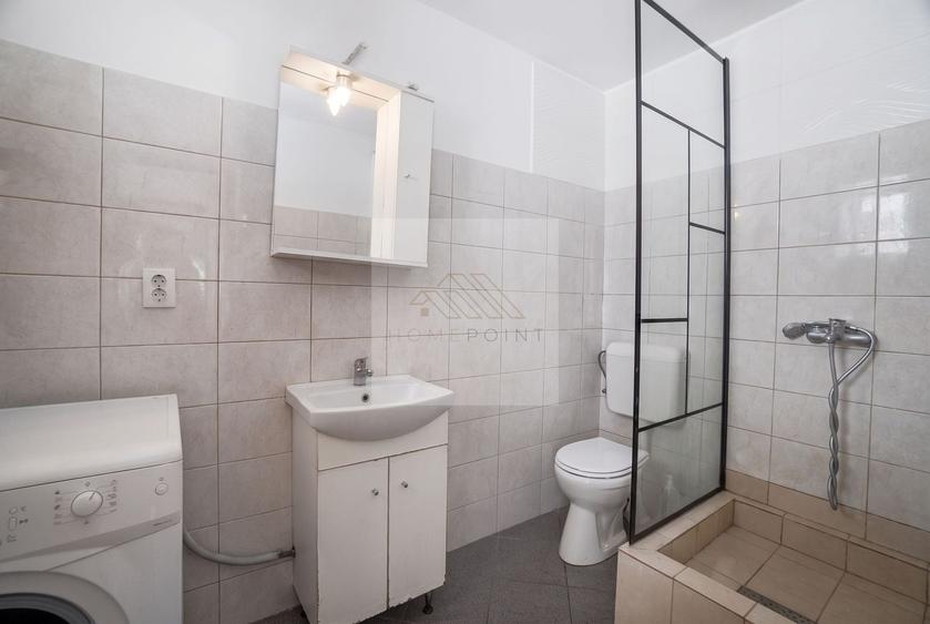 Casă individuală cu 2 camere cu Canalizare în Centrul Istoric