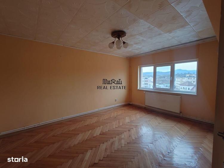 Apartament cu 3 camere în Ultracentral