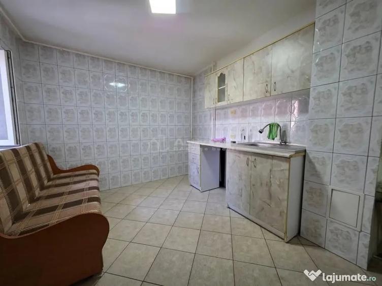 Apartament cu 2 camere decomandat în Unirii Sud