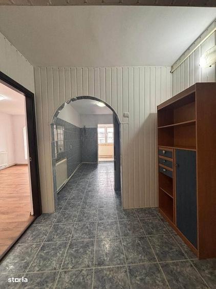 De vanzare apartament decomandat cu 3 camere,2 balcoane,78mp,79900euro - 2