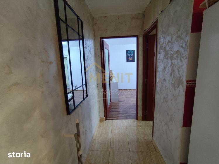 Apartament cu 2 camere, mobilat în Central