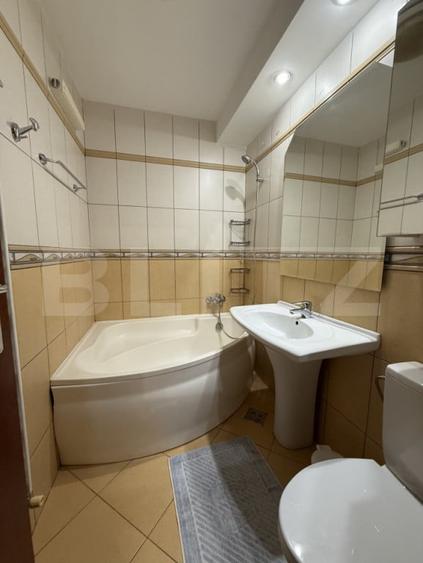 Apartament cu 2 camere semidecomandat în Central
