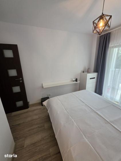 Apartament cu 4 camere decomandat în Tomis Nord