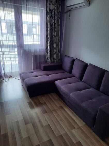 Garsonieră decomandată în Central