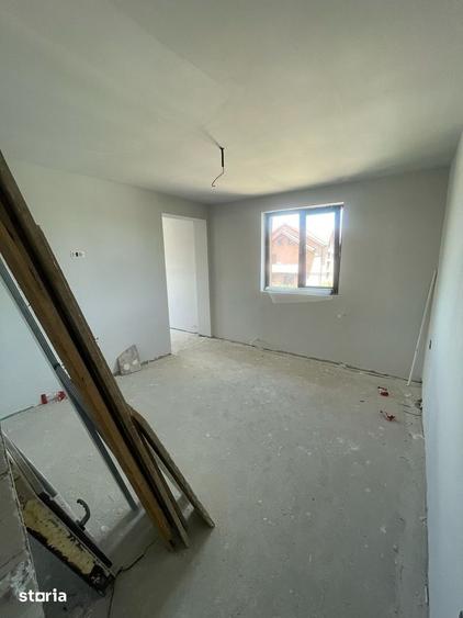 Casa individuala 4 camere, 120 mp, teren 370 mp, toate utilitatile - 7