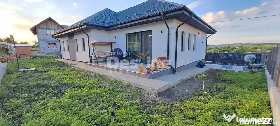Casă cu 4 camere cu Teren 498 Mp în Miroslava