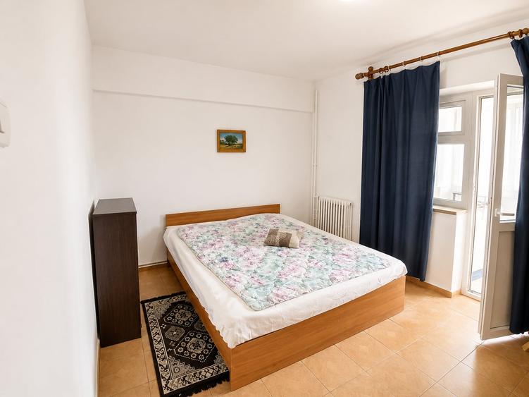 Apartament cu 2 camere decomandat, mobilat în Podul de Fier
