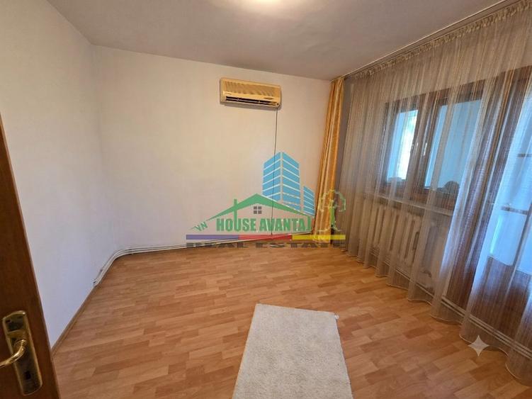 Apartament cu 3 camere decomandat în Ultracentral