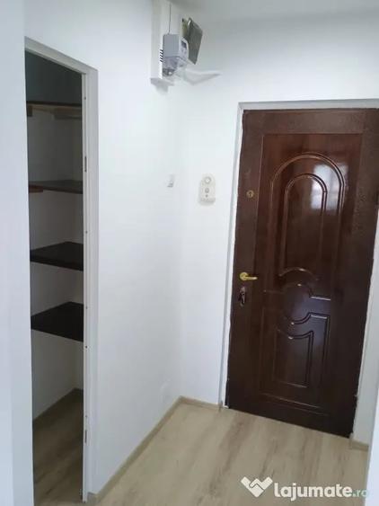 Garsonieră decomandată în Lujerului
