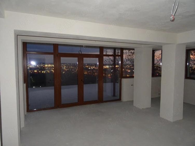 Casa cu panorama la 5 minute de centrul ora?ului Oradei - 6