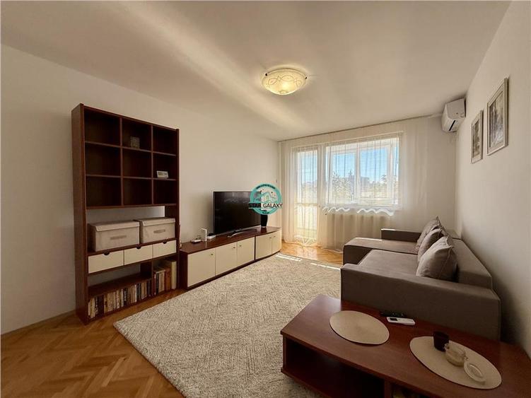Apartament cu 2 camere decomandat, mobilat în Semicentral