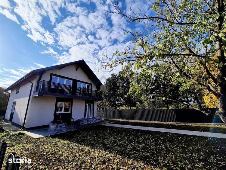 Casă cu 5 camere cu Teren 700 Mp în Miroslava