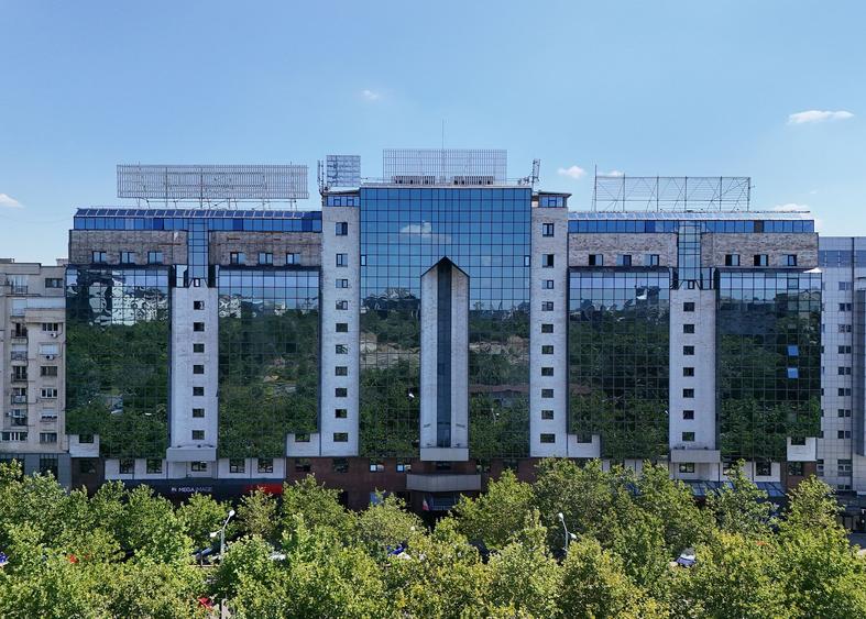 Birou, de 13,250 mp, în Unirii