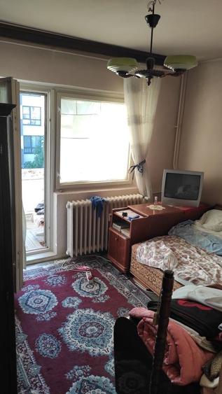 Apartament cu 2 camere decomandat în Berceni